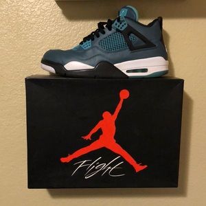 Retro jordan 4